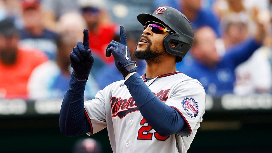 Yankees vs Twins: Under 8.5 runs favored as Ryan Weathers dominates day games