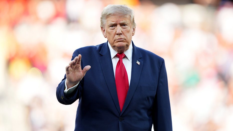 Trump signs order to block defense contractors from buying Chinese critical minerals