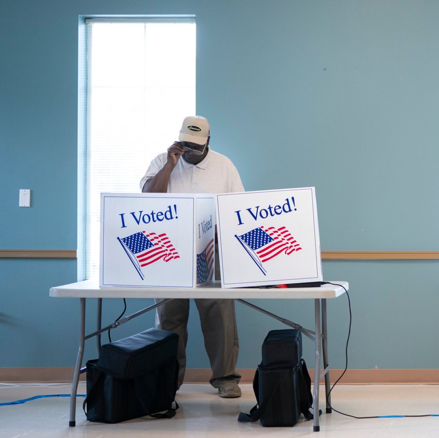 South Carolina to hold first Democratic 2028 primary, indicating DNC's push to court minority voters