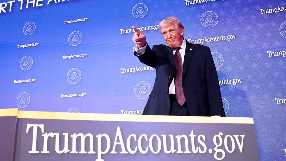 Trump Economy Shows Gains in Wages, Spending, and Investment Despite Negative Polls