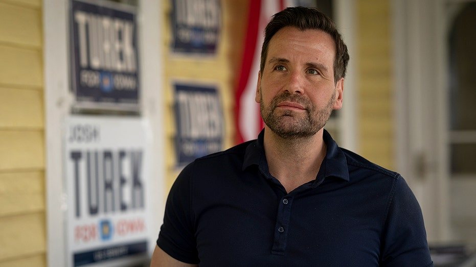 Iowa Democratic Senate Candidate Josh Turek Missed Hundreds of Votes While Collecting $20,000 in Per Diem Payments